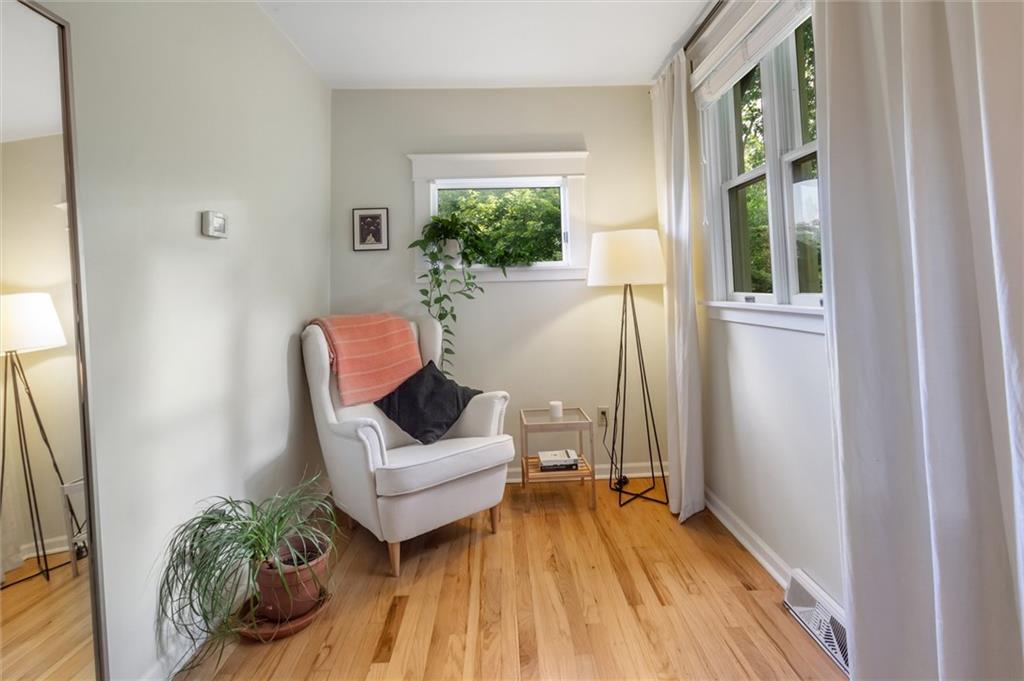 227 Woodside Road Pittsburgh, PA 15221 - Photo 17 of 25 Gallery Image 17
