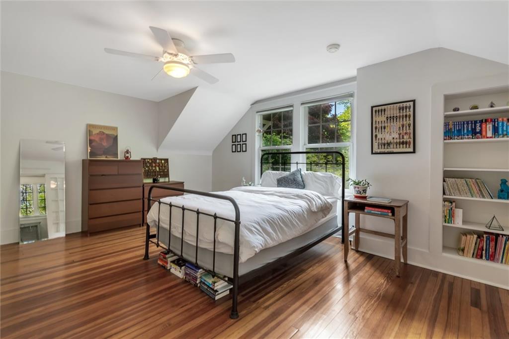 227 Woodside Road Pittsburgh, PA 15221 - Photo 18 of 25 Gallery Image 18