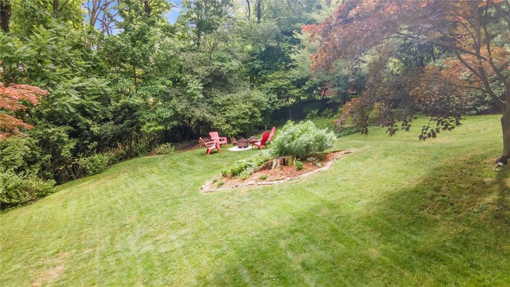 227 Woodside Road Pittsburgh, PA 15221 - Photo 21 of 25 Gallery Image 21