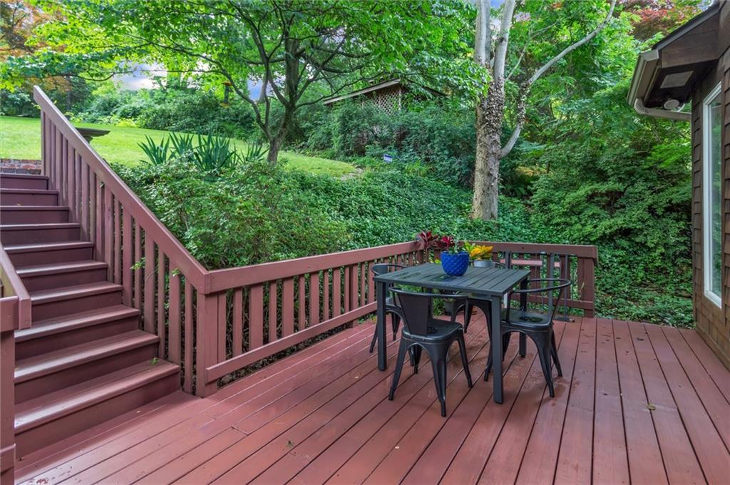 227 Woodside Road Pittsburgh, PA 15221 - Photo 22 of 25 Gallery Image 22