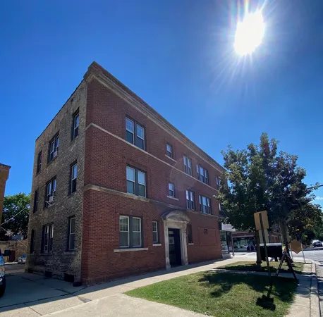 $1,550 | 1303 Elmwood Avenue, Unit 101, Evanston, IL 60201