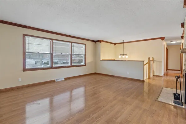 $339,900 | W5906 Valley Parkway, Shelby, WI 54601