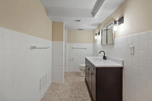 $339,900 | W5906 Valley Parkway, Shelby, WI 54601