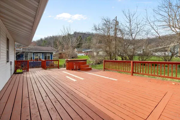 $339,900 | W5906 Valley Parkway, Shelby, WI 54601