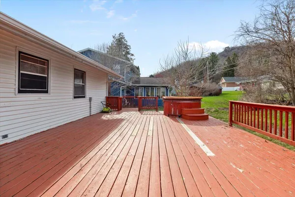 $339,900 | W5906 Valley Parkway, Shelby, WI 54601