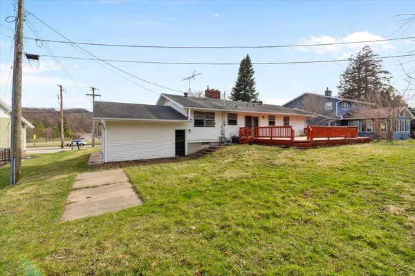 $339,900 | W5906 Valley Parkway, Shelby, WI 54601