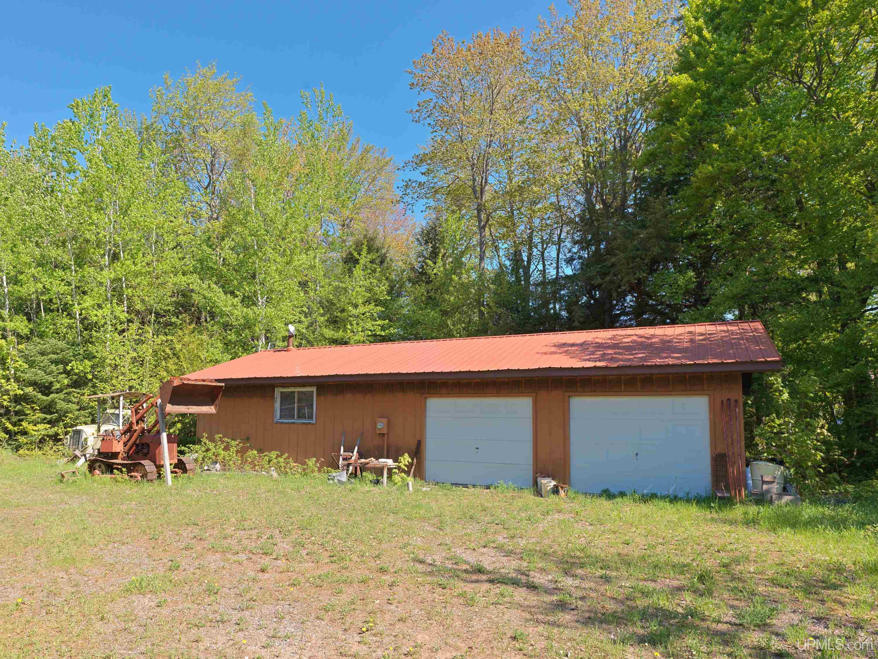 N6355 Alger Heights Road Munising, MI 49862 - Photo 25 of 36