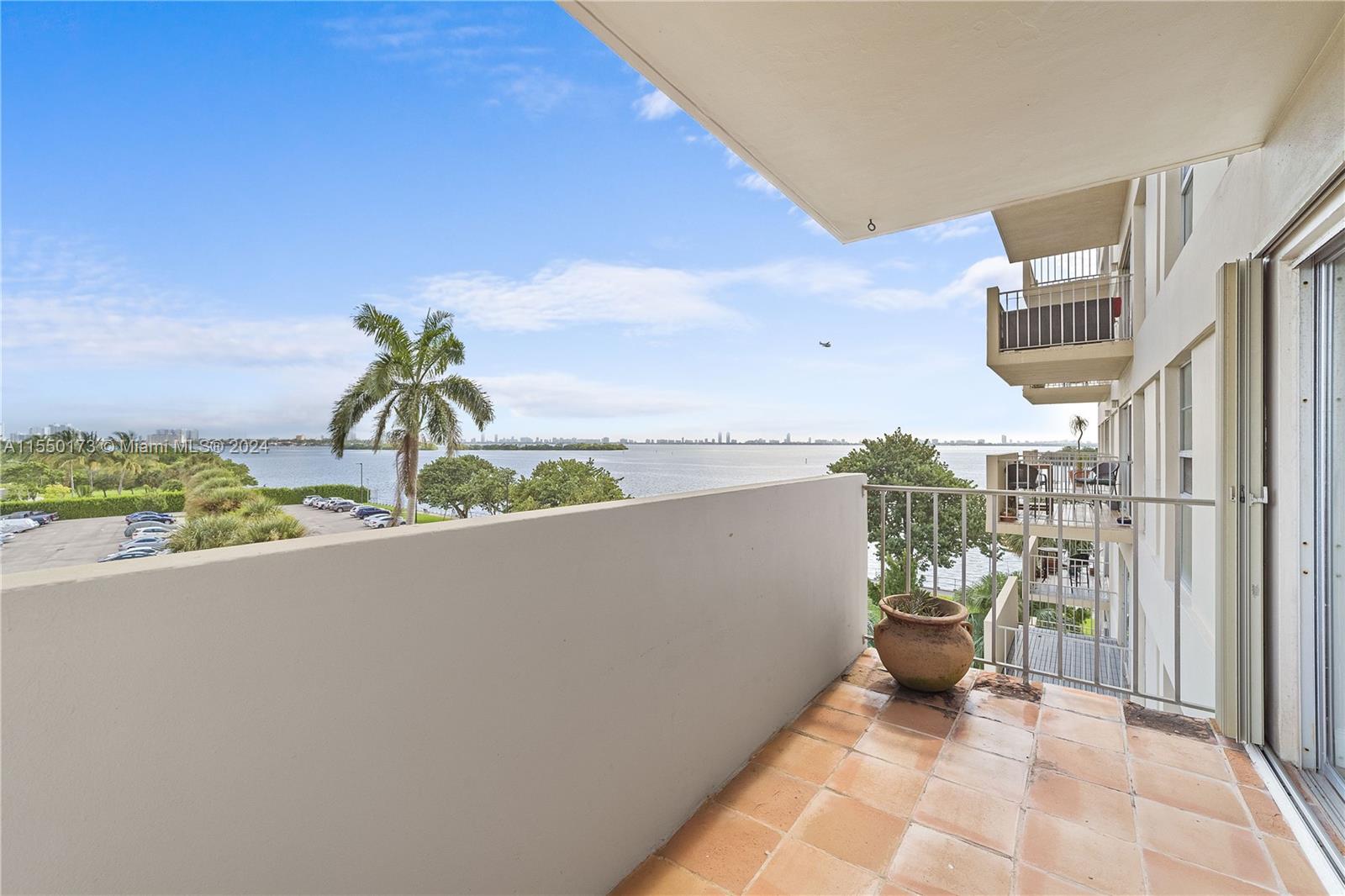 880 Northeast 69th St Unit 4Q  