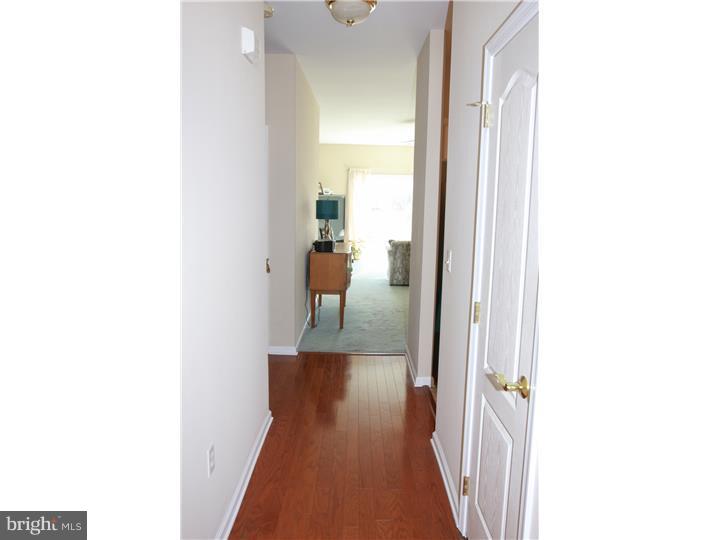 122 Whitall Road Glassboro, NJ 08028 - Photo 3 of 10 Foyer