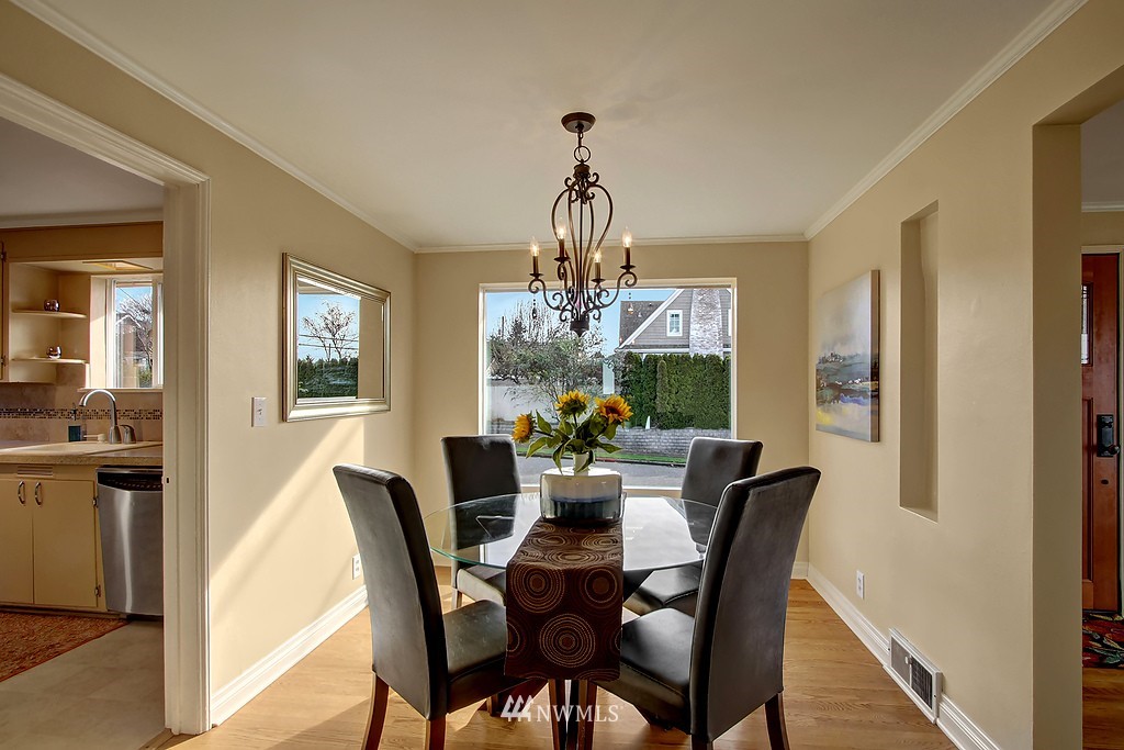 4150 Southwest Ida Street Seattle, WA 98136 - Photo 6 of 20 Gallery Image 6