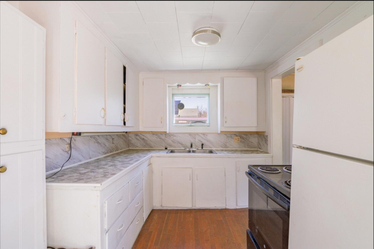 21 Exeter Road Corinna, ME 04928 - Photo 8 of 25 Screenshot 2025-04-25 153846_result