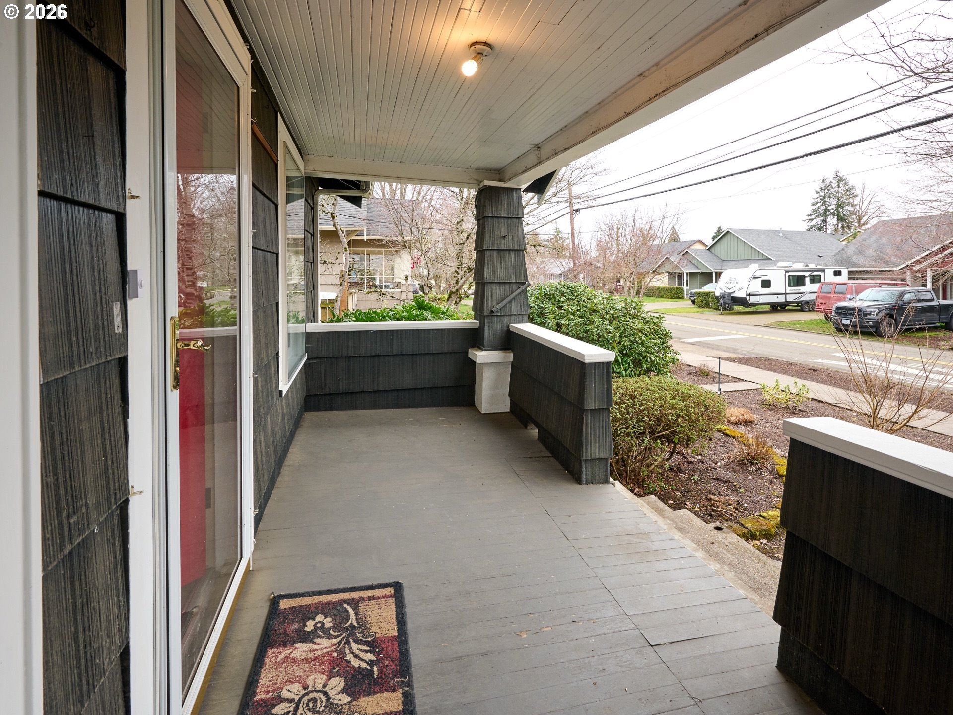 216 South James Street Silverton, OR 97381 - Photo 3 of 31