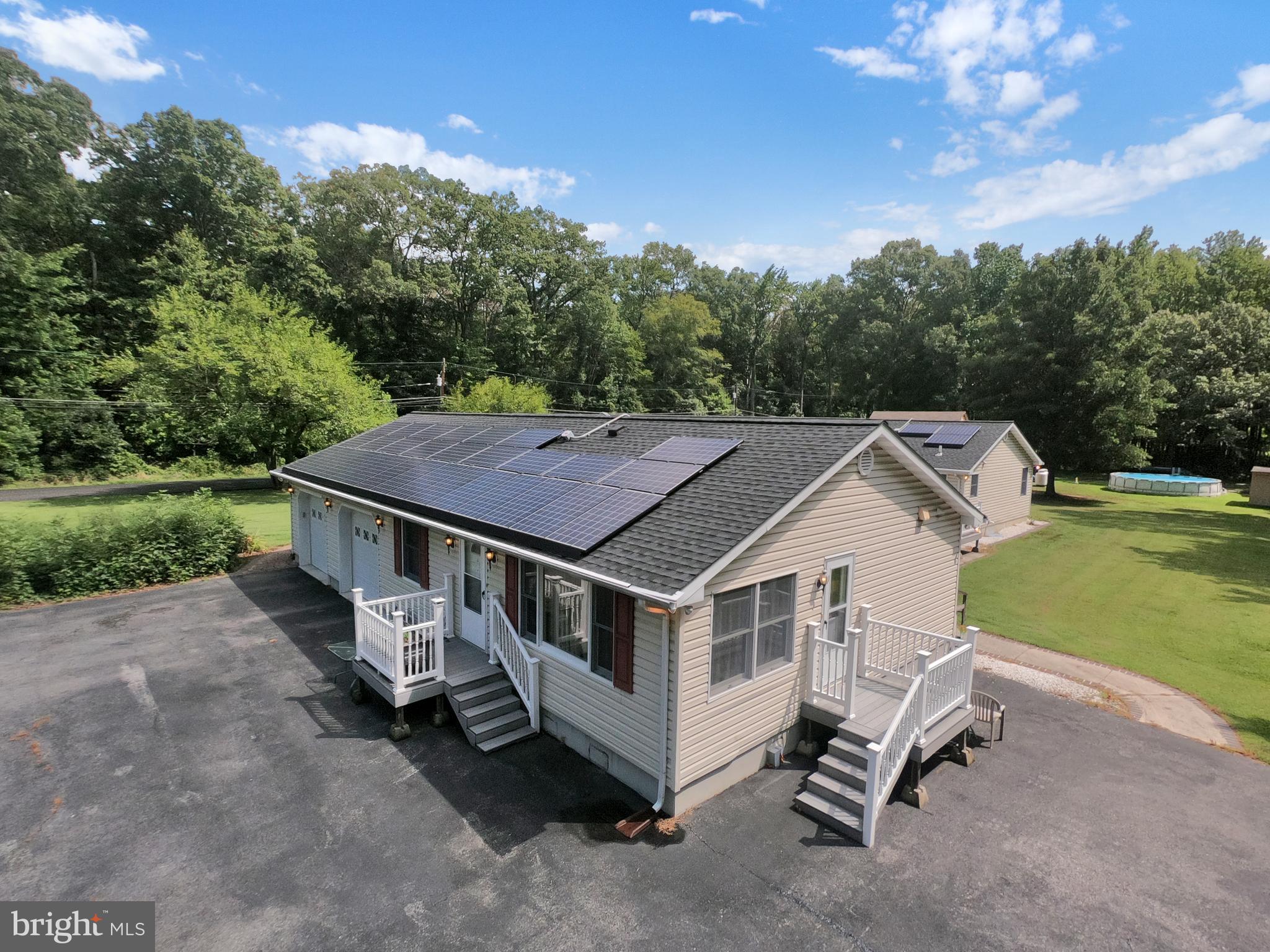 2205 Holly Neck Road Baltimore, MD 21221 - Photo 46 of 72 Aerial View of the side/back
