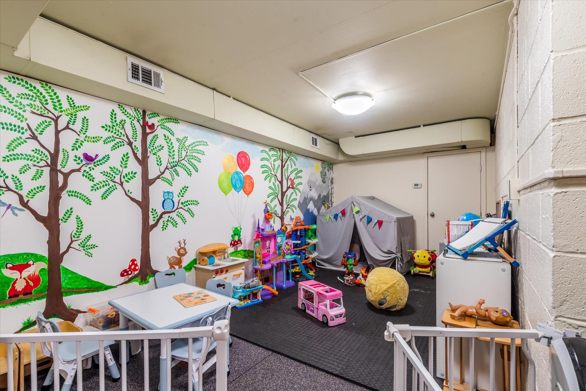 102-30 66th Road, Unit 4B Queens, NY 11375 - Photo 26 of 26 a play room with toys