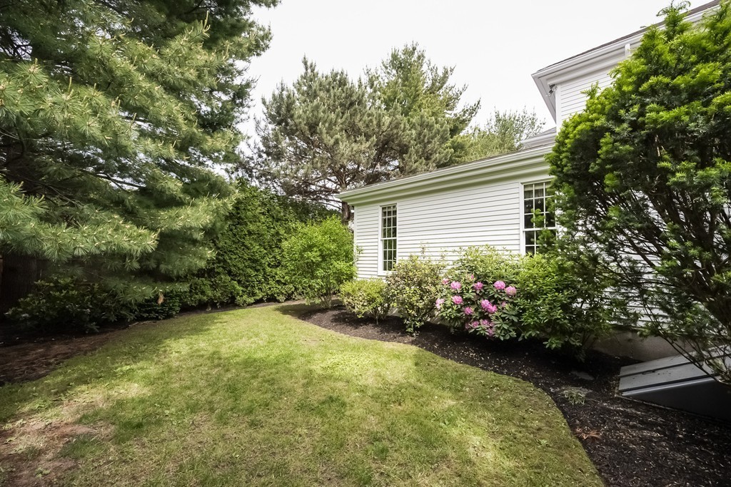 10 Ida Road Marblehead, MA 01945 - Photo 23 of 28