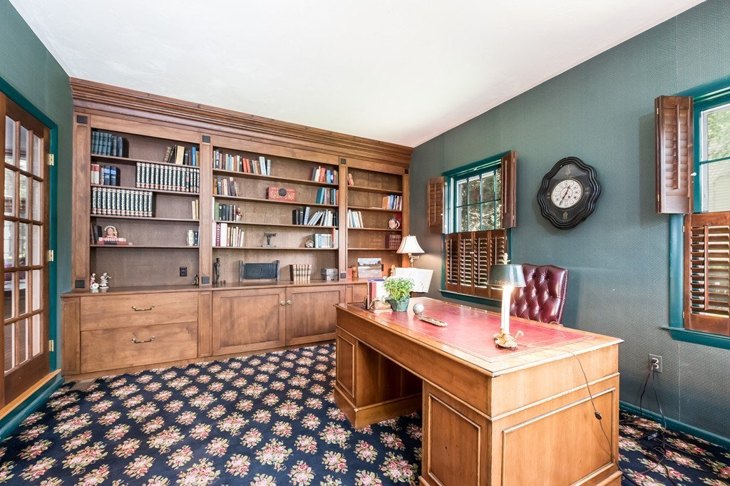 10 Ida Road Marblehead, MA 01945 - Photo 10 of 28