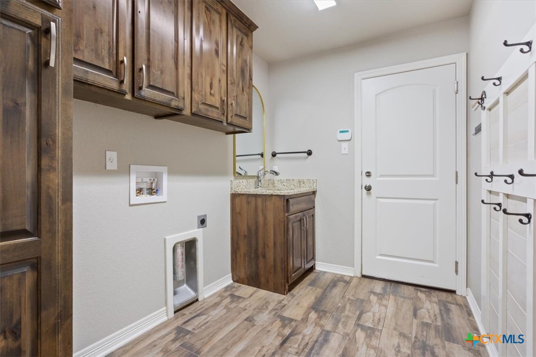 4 Salta Court Belton, TX 76513 - Photo 42 of 45 a view of a kitchen with wooden floor