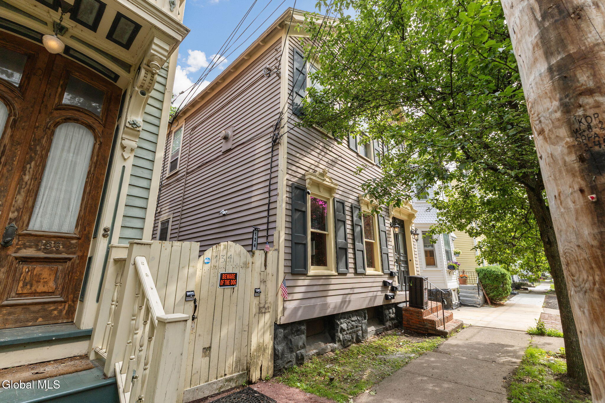 134 Front Street Schenectady, NY 12305 - Photo 3 of 45 3-134FrontSt_03