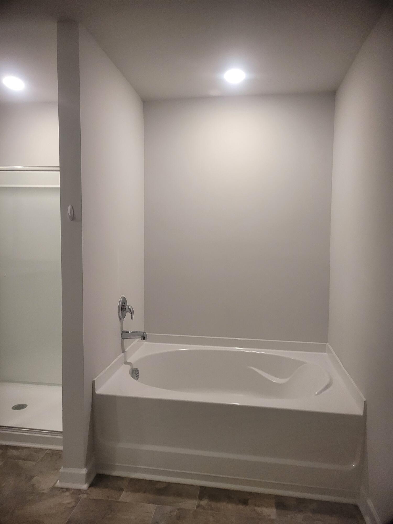 3538 Firestone Drive Hephzibah, GA 30815 - Photo 12 of 18 3538 Firestone_ bathroom with garden tub