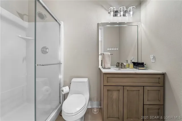 $3,250,000 | 764 Via Del Lago Drive, Sunrise Beach, MO 65079