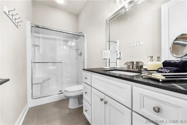 $3,250,000 | 764 Via Del Lago Drive, Sunrise Beach, MO 65079