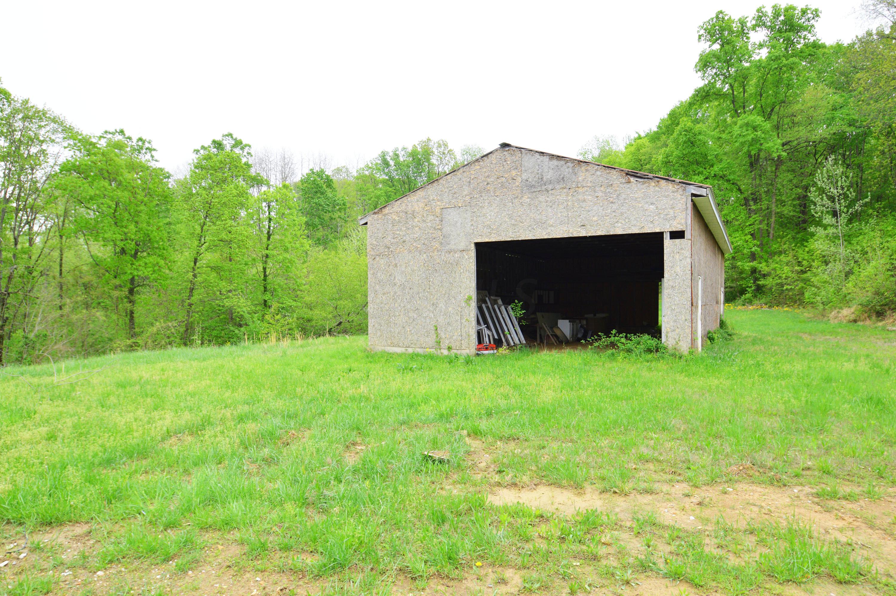 34654 Hunters Woods Road Logan, OH 43138 - Photo 2 of 8 Gallery Image 2