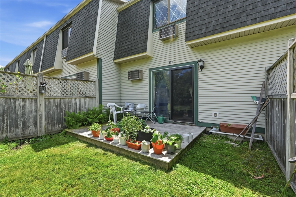 170 East Hadley Road, Unit 120 Amherst, MA 01002 - Photo 25 of 33