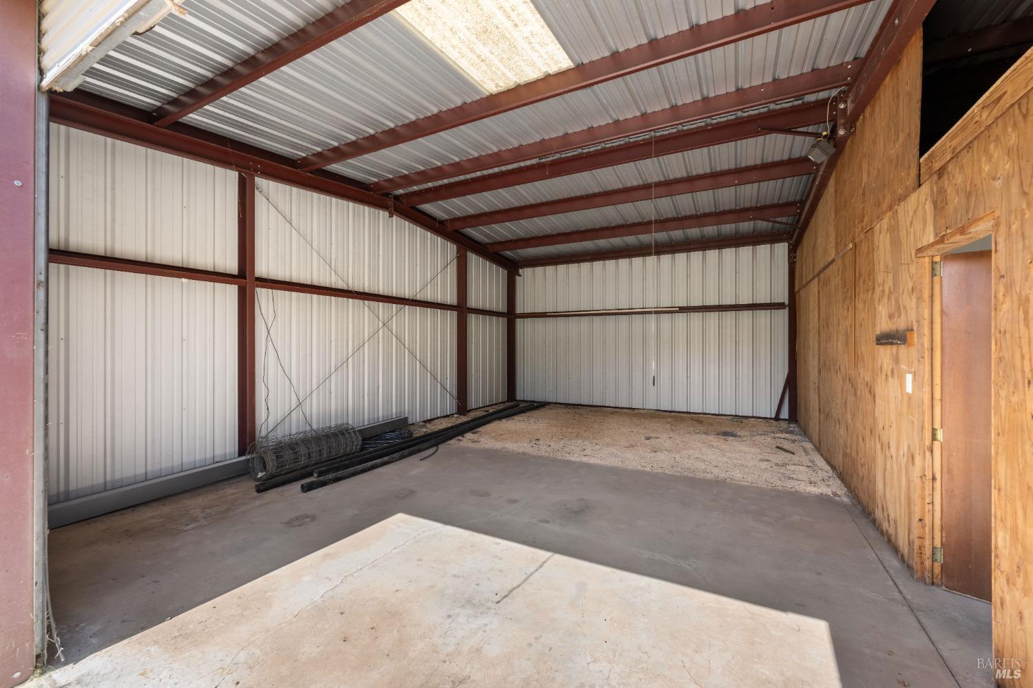 12600 Henno Road Glen Ellen, CA 95442 - Photo 40 of 45 a view of a garage