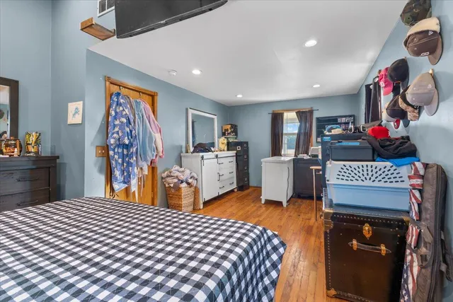 $349,900 | 9601 Exeter Road, Carleton, MI 48117