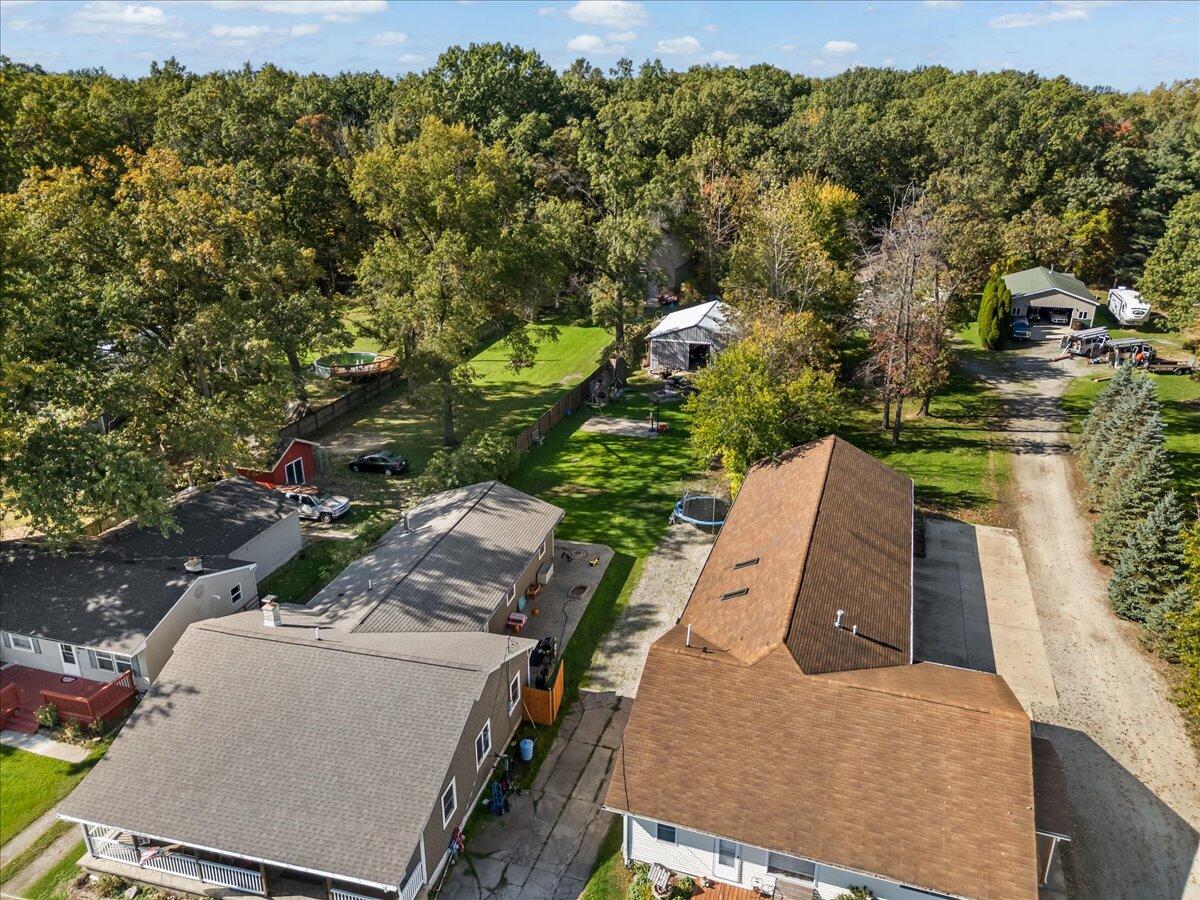 9601 Exeter Road Carleton, MI 48117 - Photo 49 of 51 37-DJI_20251016121235_0201_D