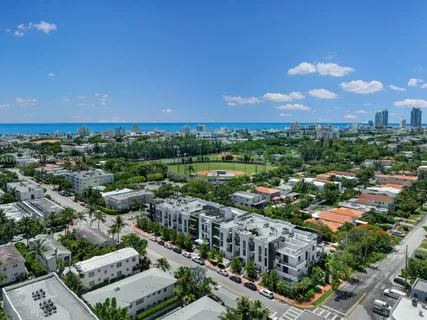 $1,550,000 | 1030 15th Street, Unit PH3, Miami Beach, FL 33139