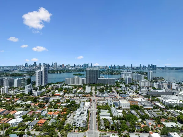 $1,550,000 | 1030 15th Street, Unit PH3, Miami Beach, FL 33139