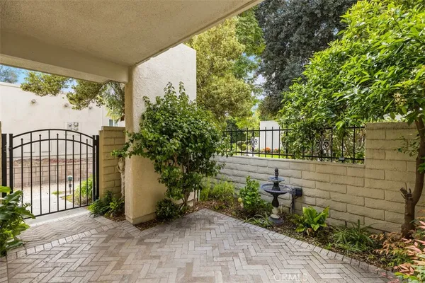 $2,900 | 2049 Via Mariposa East, Unit H, Laguna Woods, CA 92637