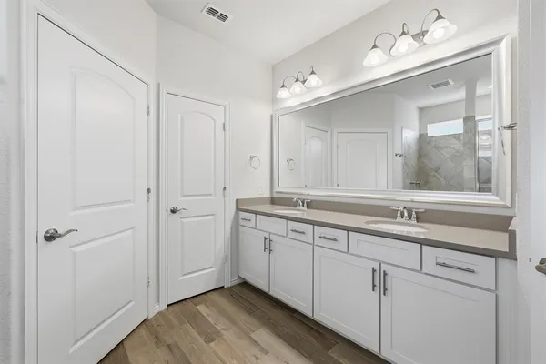 $525,000 | 1810 Port Royal Lane, Frisco, TX 75036