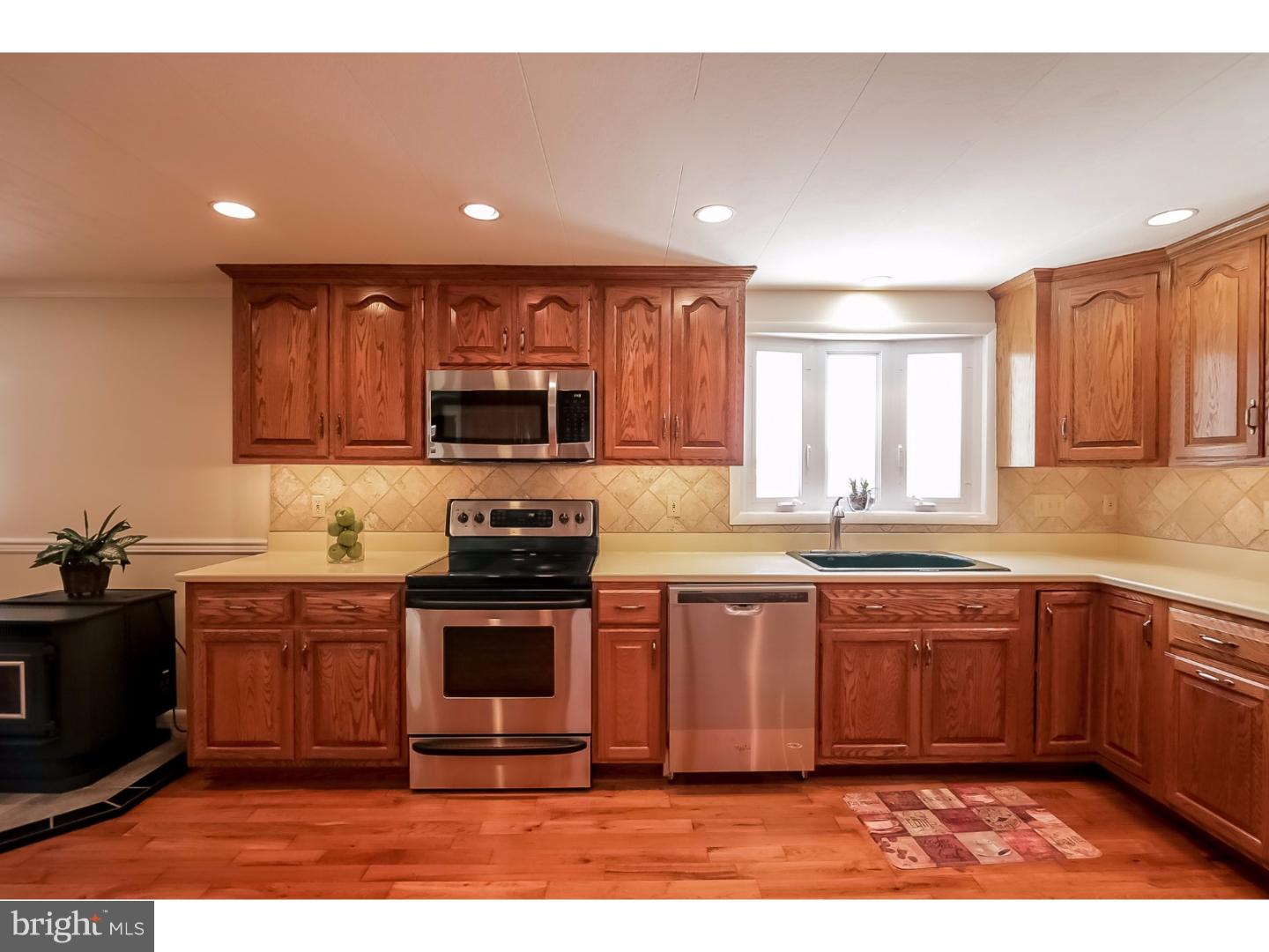 205 Brick Road Oxford, PA 19363 - Photo 12 of 25 Kitchen
