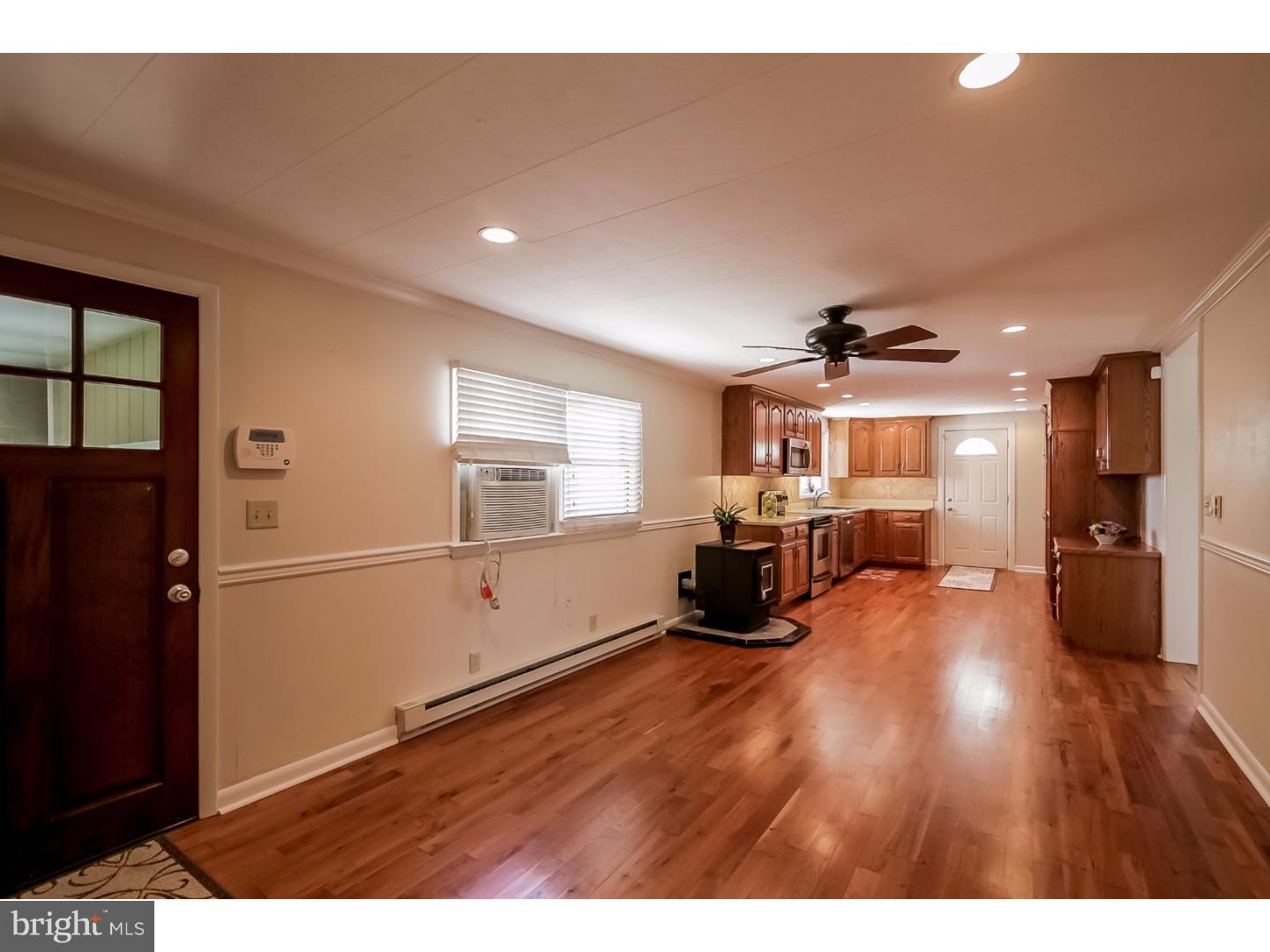 205 Brick Road Oxford, PA 19363 - Photo 14 of 25 Family Room