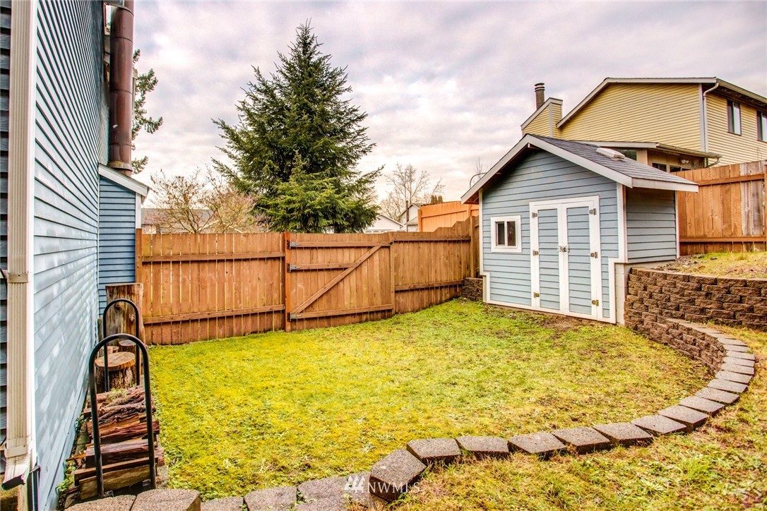 2314 Camas Avenue Northeast Renton, WA 98056 - Photo 16 of 18 Gallery Image 16