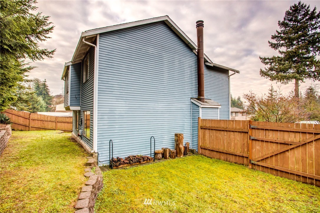 2314 Camas Avenue Northeast Renton, WA 98056 - Photo 18 of 18 Gallery Image 18