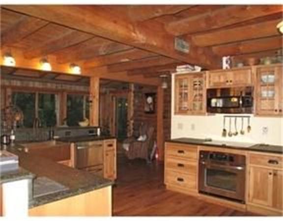 27 Manhan Road Southampton, MA 01073 - Photo 13 of 20