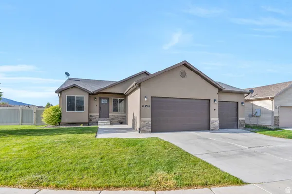 $530,000 | 2454 Ox Yoke Drive, Eagle Mountain, UT 84005