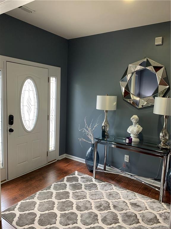 1623 Swan Drive Charlotte, NC 28216 - Photo 2 of 28 Gallery Image 2