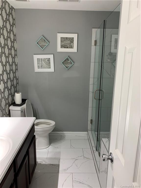 1623 Swan Drive Charlotte, NC 28216 - Photo 11 of 28 Gallery Image 11