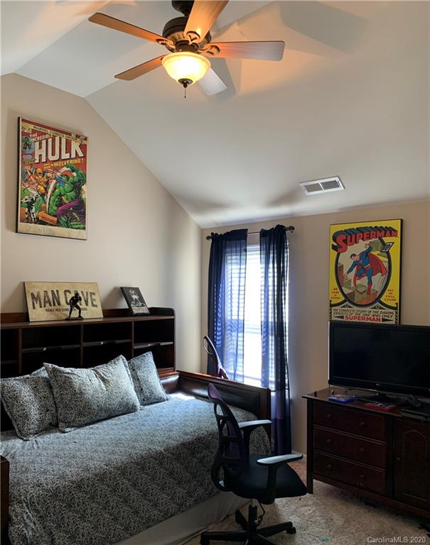 1623 Swan Drive Charlotte, NC 28216 - Photo 20 of 28 Gallery Image 20