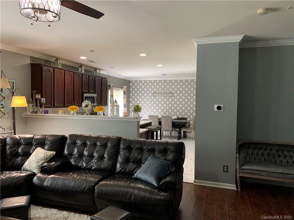 1623 Swan Drive Charlotte, NC 28216 - Photo 25 of 28 Gallery Image 25