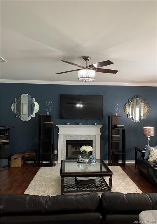 1623 Swan Drive Charlotte, NC 28216 - Photo 7 of 28 Gallery Image 7