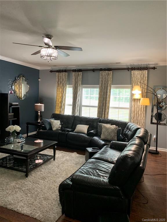1623 Swan Drive Charlotte, NC 28216 - Photo 8 of 28 Gallery Image 8