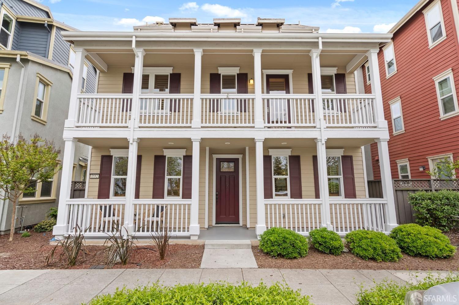 1552 Clement Avenue Alameda, CA 94501 - Photo 2 of 23 front view of a brick house