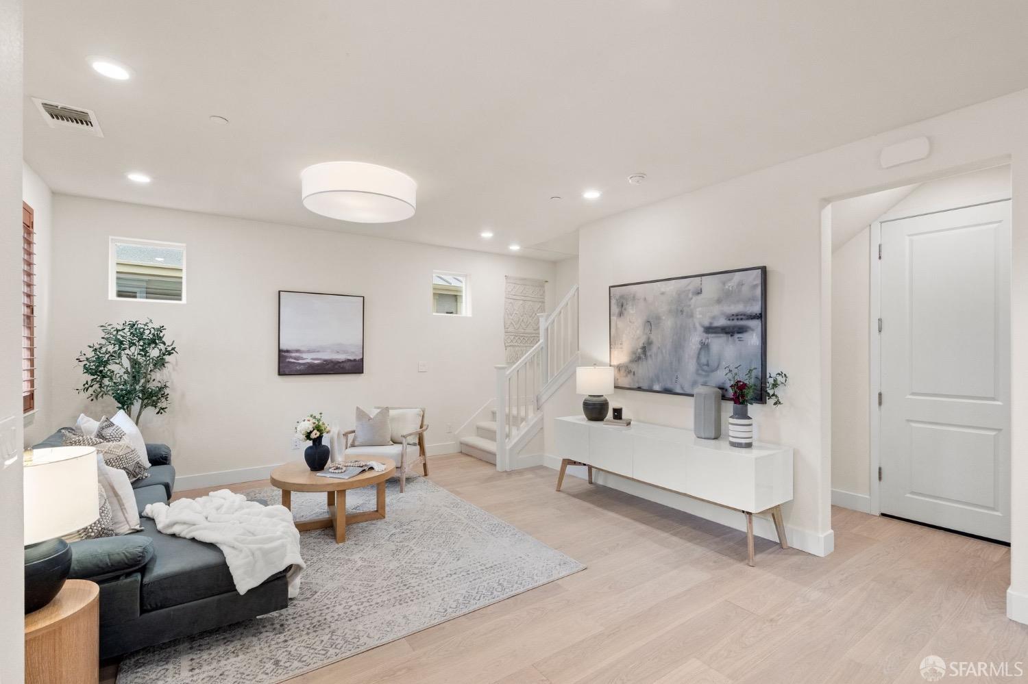 1552 Clement Avenue Alameda, CA 94501 - Photo 4 of 23 a living room with furniture