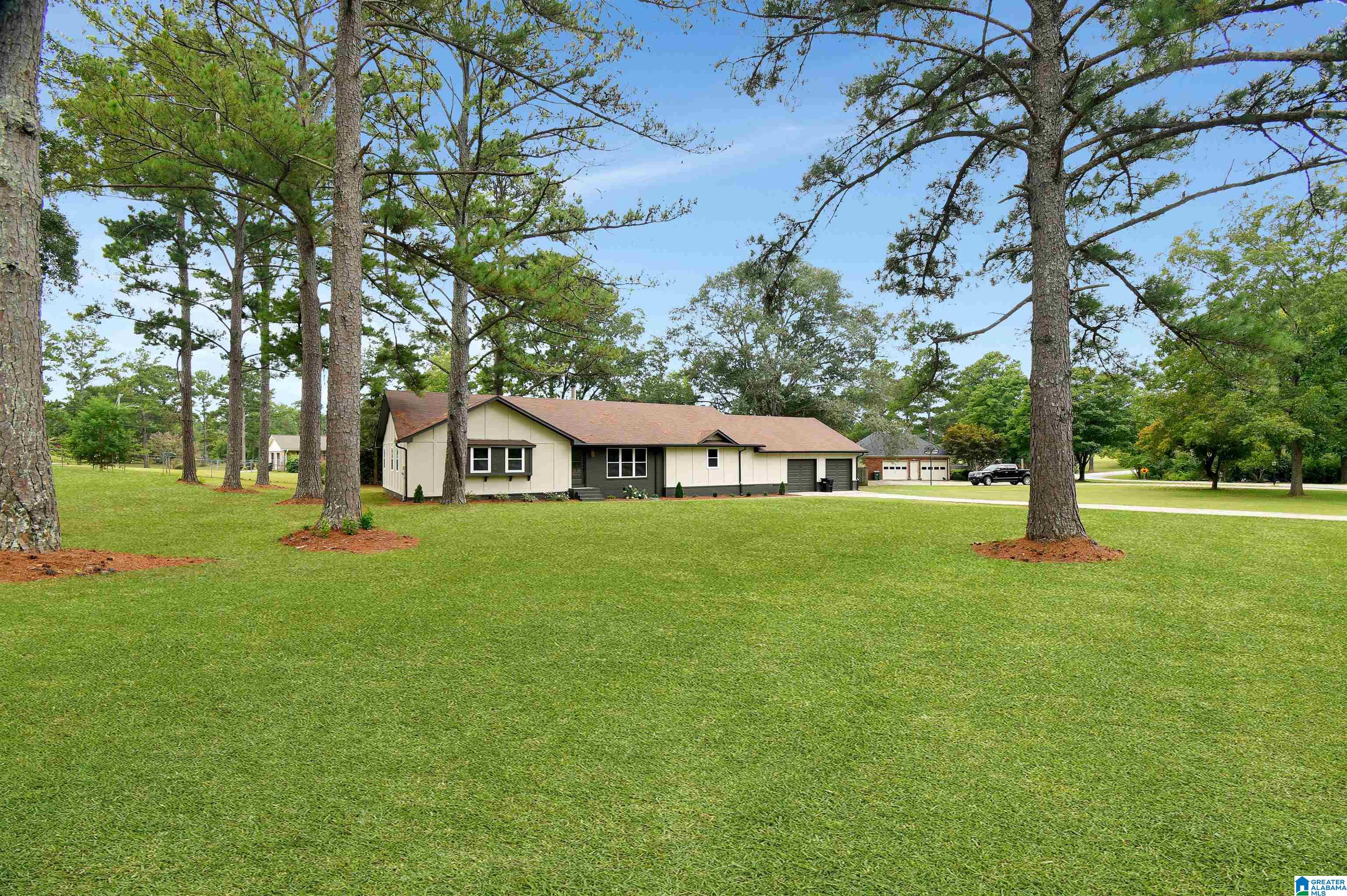 207 Friendship Circle Clanton, AL 35045 - Photo 10 of 40