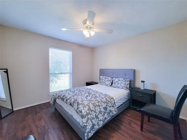 $2,200 | 412 Land Grant Drive, Richmond, TX 77406